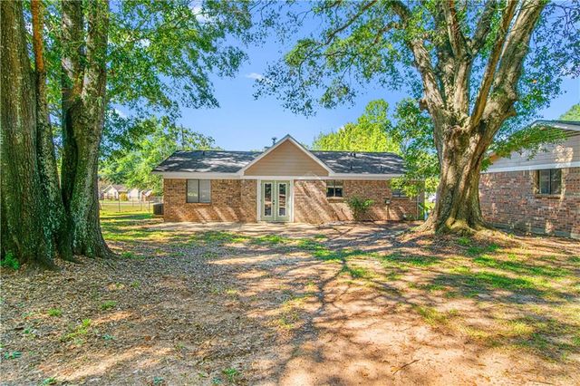 9049 Ponderosa Drive S, Semmes, AL 36575