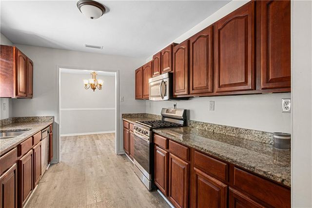 9049 Ponderosa Drive S, Semmes, AL 36575