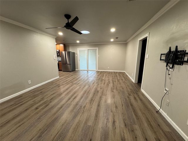 6001 Libyan DR, Austin, TX 78745