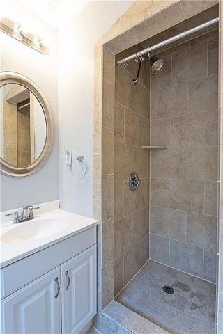 6001 Libyan DR, Austin, TX 78745