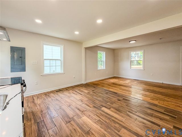 3409 Meadowbridge Rd, Richmond, VA 23222