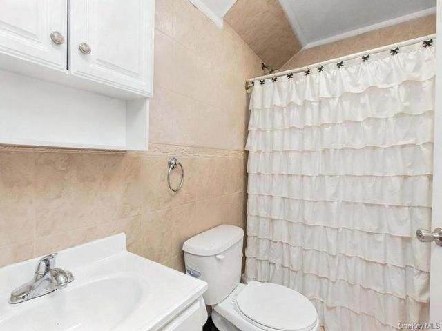 229A W Tremont Avenue, Bronx, NY 10453