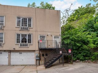 229A W Tremont Avenue, Bronx, NY 10453