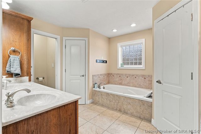2907 Stony Mill Court, Charlestown, IN 47111