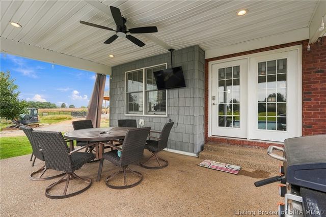 2907 Stony Mill Court, Charlestown, IN 47111