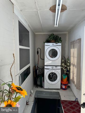 60 N YEWDALL ST, Philadelphia, PA 19139