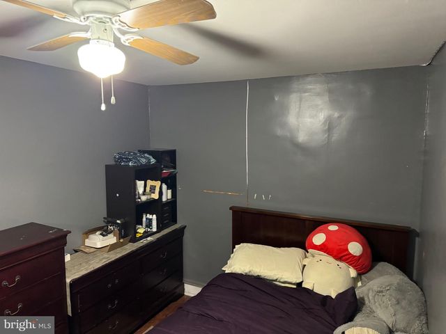 60 N YEWDALL ST, Philadelphia, PA 19139