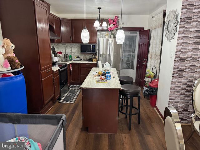 60 N YEWDALL ST, Philadelphia, PA 19139