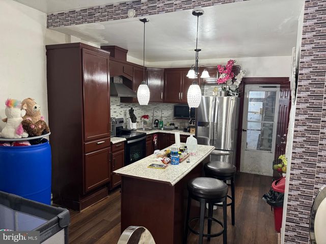 60 N YEWDALL ST, Philadelphia, PA 19139