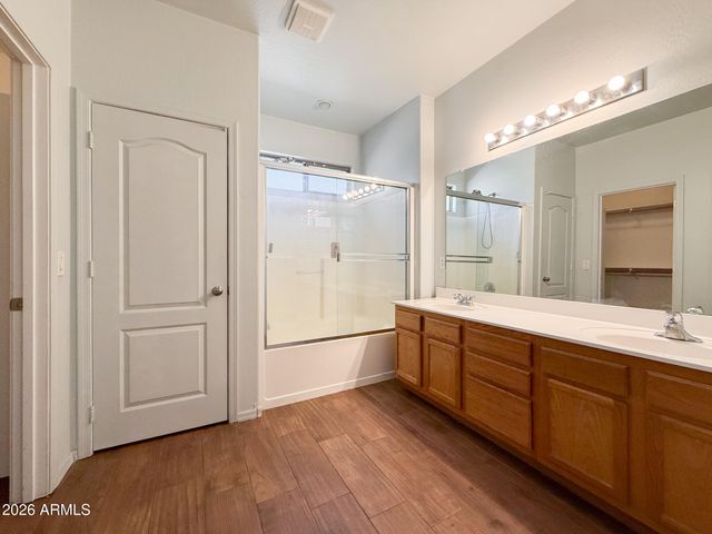 6919 S 37TH Glen, Phoenix, AZ 85041