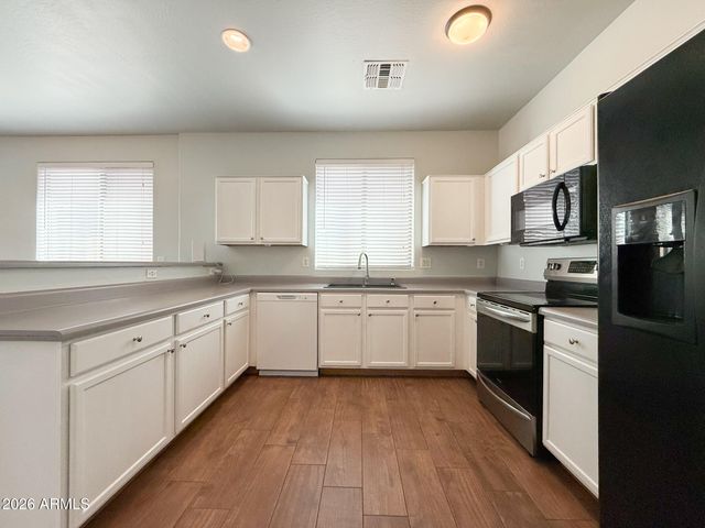 6919 S 37TH Glen, Phoenix, AZ 85041