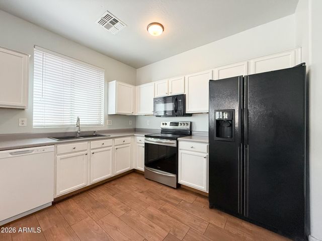 6919 S 37TH Glen, Phoenix, AZ 85041