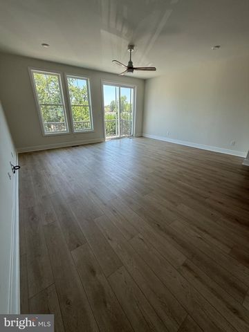 9715 GRANT AVE, Manassas, VA 20110