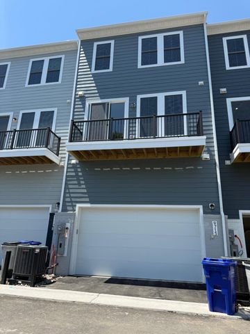 9715 GRANT AVE, Manassas, VA 20110