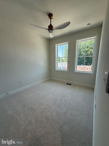 9715 GRANT AVE, Manassas, VA 20110