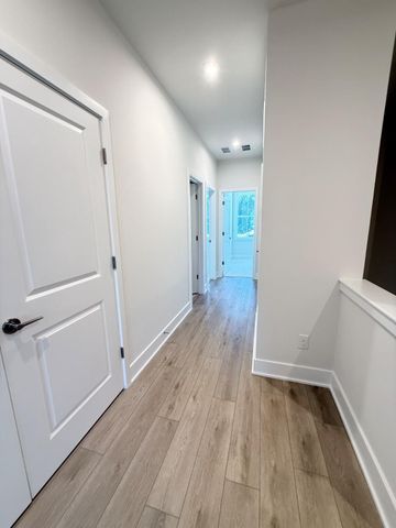 9715 GRANT AVE, Manassas, VA 20110