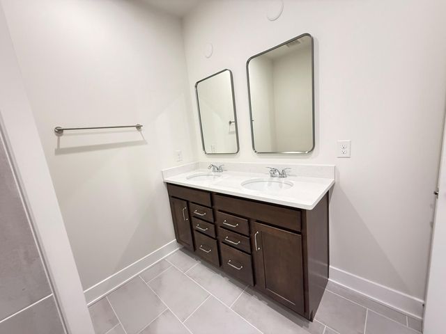 9715 GRANT AVE, Manassas, VA 20110