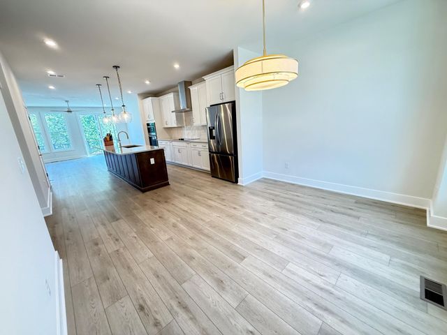 9715 GRANT AVE, Manassas, VA 20110