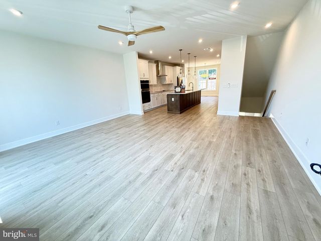9715 GRANT AVE, Manassas, VA 20110