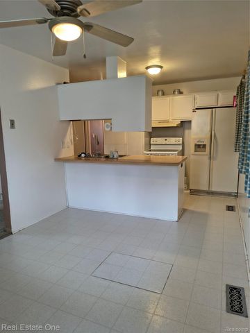 30866 Middlebury Street, Westland, MI 48186