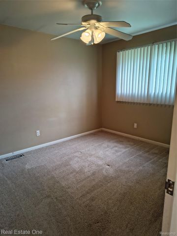 30866 Middlebury Street, Westland, MI 48186
