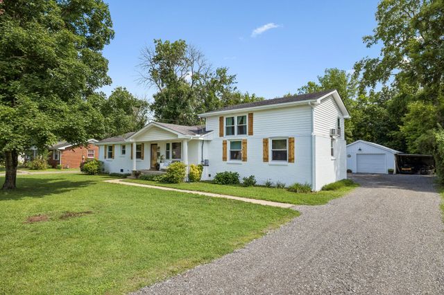 110 Donna Drive, Hendersonville, TN 37075