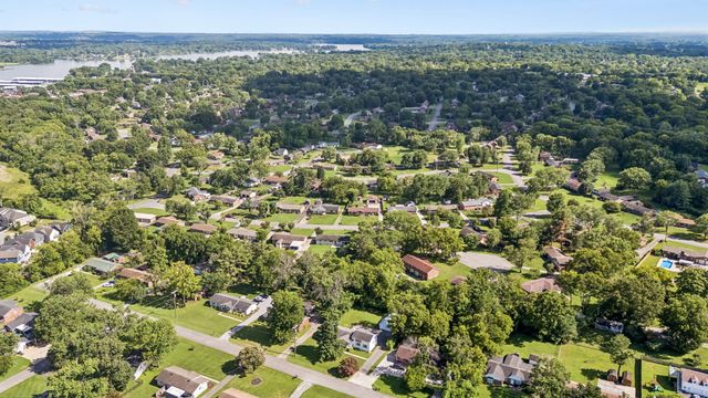 110 Donna Drive, Hendersonville, TN 37075