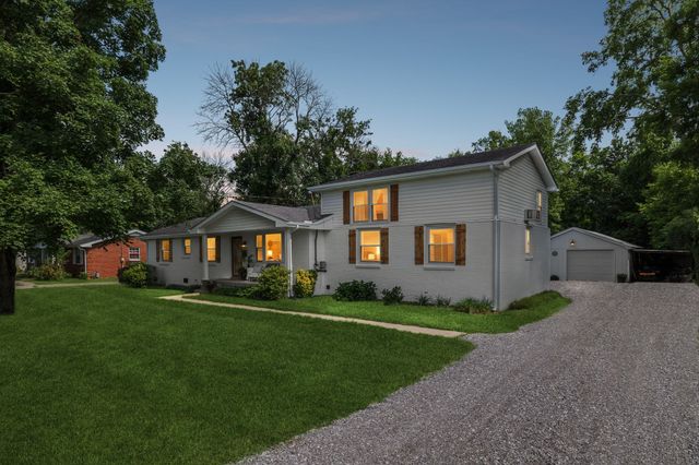 110 Donna Drive, Hendersonville, TN 37075