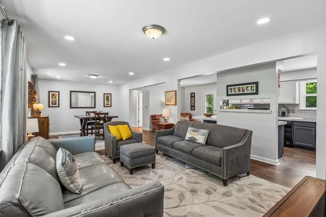 110 Donna Drive, Hendersonville, TN 37075