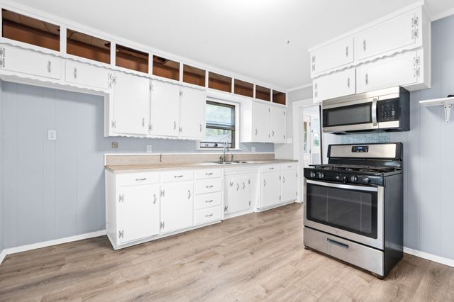 701 E Elm Street, Hillsboro, TX 76645