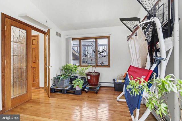 60 CONODOGUINET AVE, Camp Hill, PA 17011