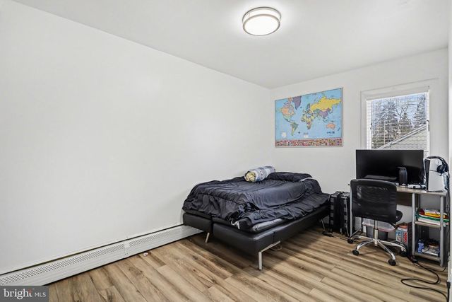 60 CONODOGUINET AVE, Camp Hill, PA 17011