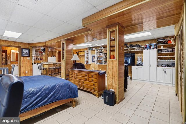 60 CONODOGUINET AVE, Camp Hill, PA 17011