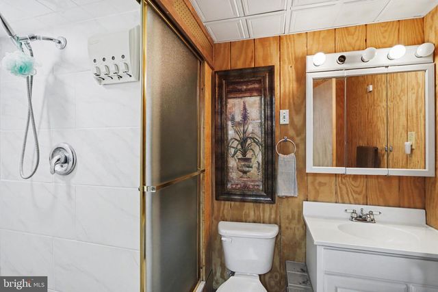 60 CONODOGUINET AVE, Camp Hill, PA 17011