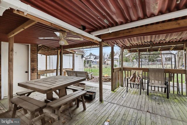 60 CONODOGUINET AVE, Camp Hill, PA 17011