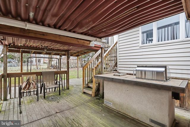 60 CONODOGUINET AVE, Camp Hill, PA 17011