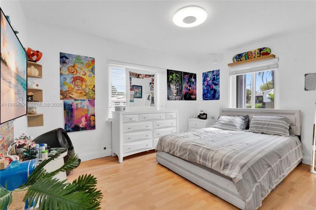 4310 SW 7th St, Miami, FL 33134