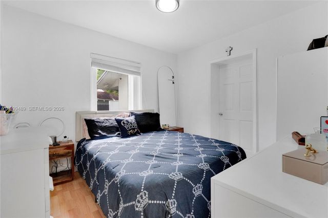 4310 SW 7th St, Miami, FL 33134