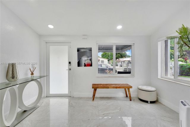 4310 SW 7th St, Miami, FL 33134