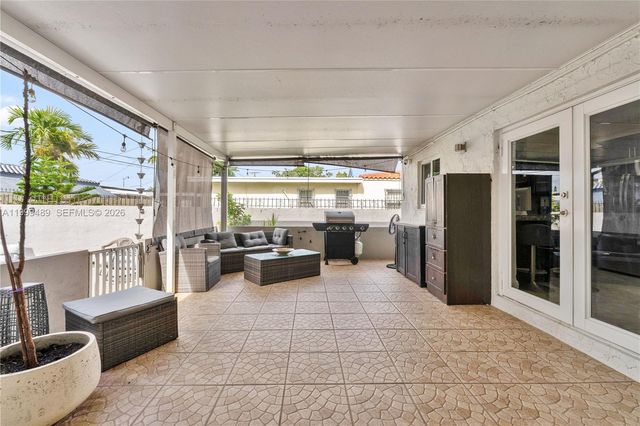 4310 SW 7th St, Miami, FL 33134