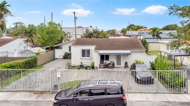 4310 SW 7th St, Miami, FL 33134