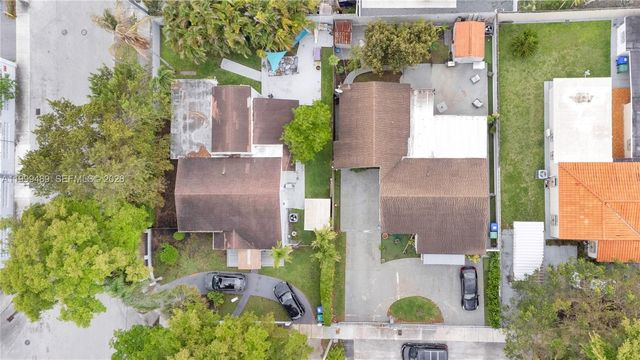 4310 SW 7th St, Miami, FL 33134