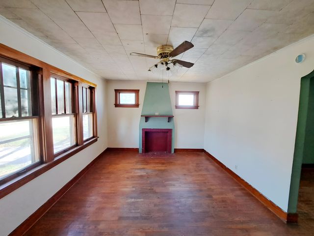 323 S Lucy St, Mcpherson, KS 67460