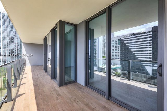 88 SW 7th Street 904, Miami, FL 33130