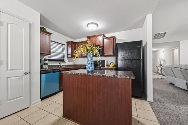 8803 Leclaire Meadow Drive, Humble, TX 77338