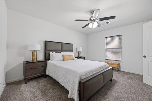 8803 Leclaire Meadow Drive, Humble, TX 77338