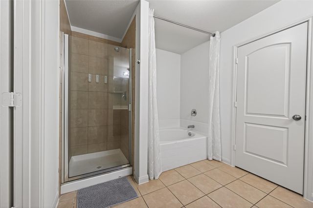 8803 Leclaire Meadow Drive, Humble, TX 77338