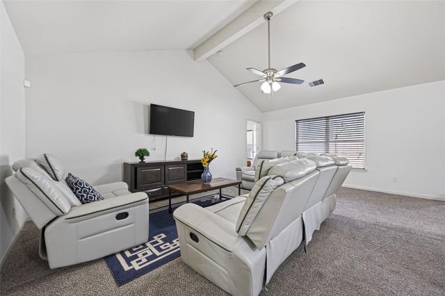 8803 Leclaire Meadow Drive, Humble, TX 77338