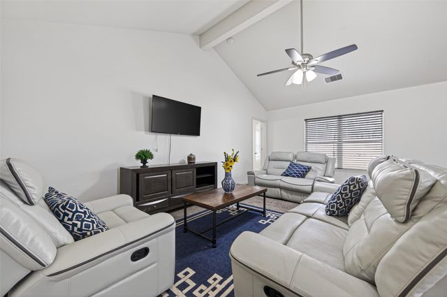 8803 Leclaire Meadow Drive, Humble, TX 77338