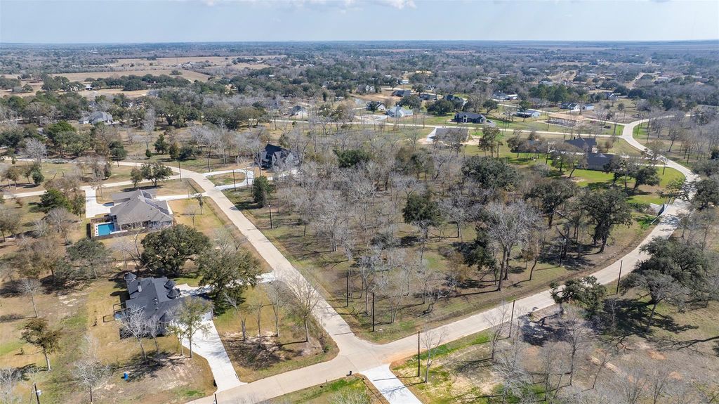 4707 Shadow Pond Lane, Alvin, TX 77511